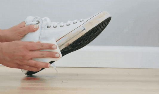 LOWA Shoe Sneaker Cleaner Spray - 200ml for Leather & Textile